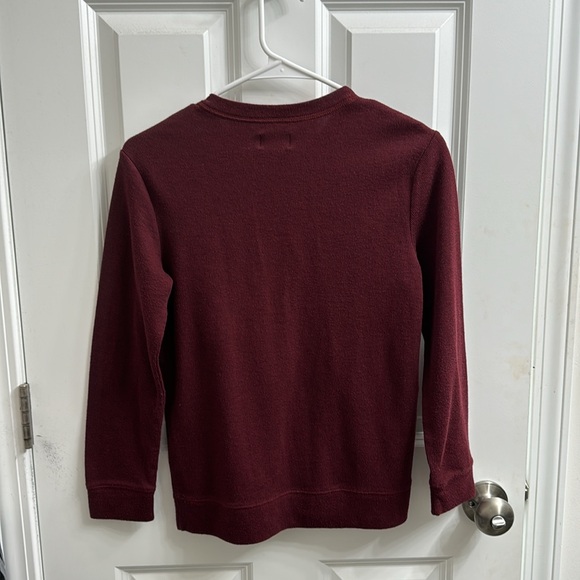 Old Navy School Uniform Solid V-neck Sweater Boys L/G (10-12) Crimson Cranberry - Picture 2 of 3